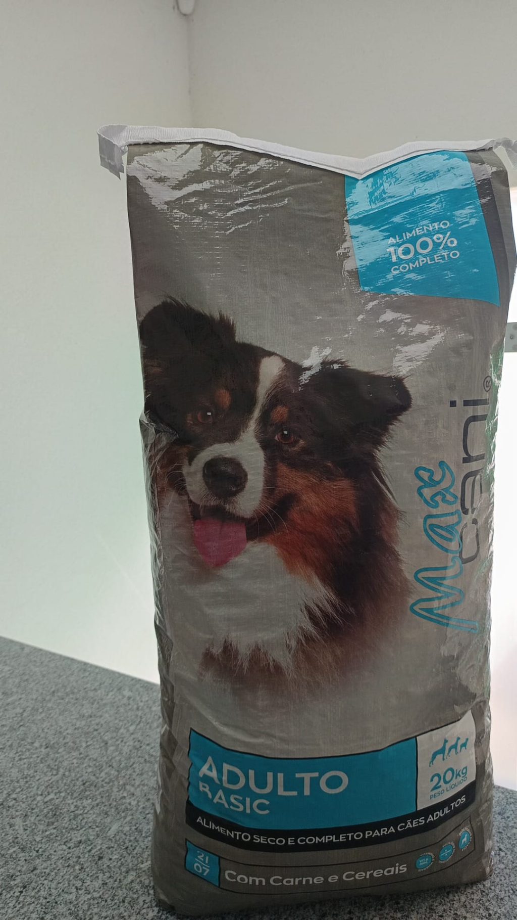 Ração Max Cani Adulto Basic 20 kg – Carne e Cereais
