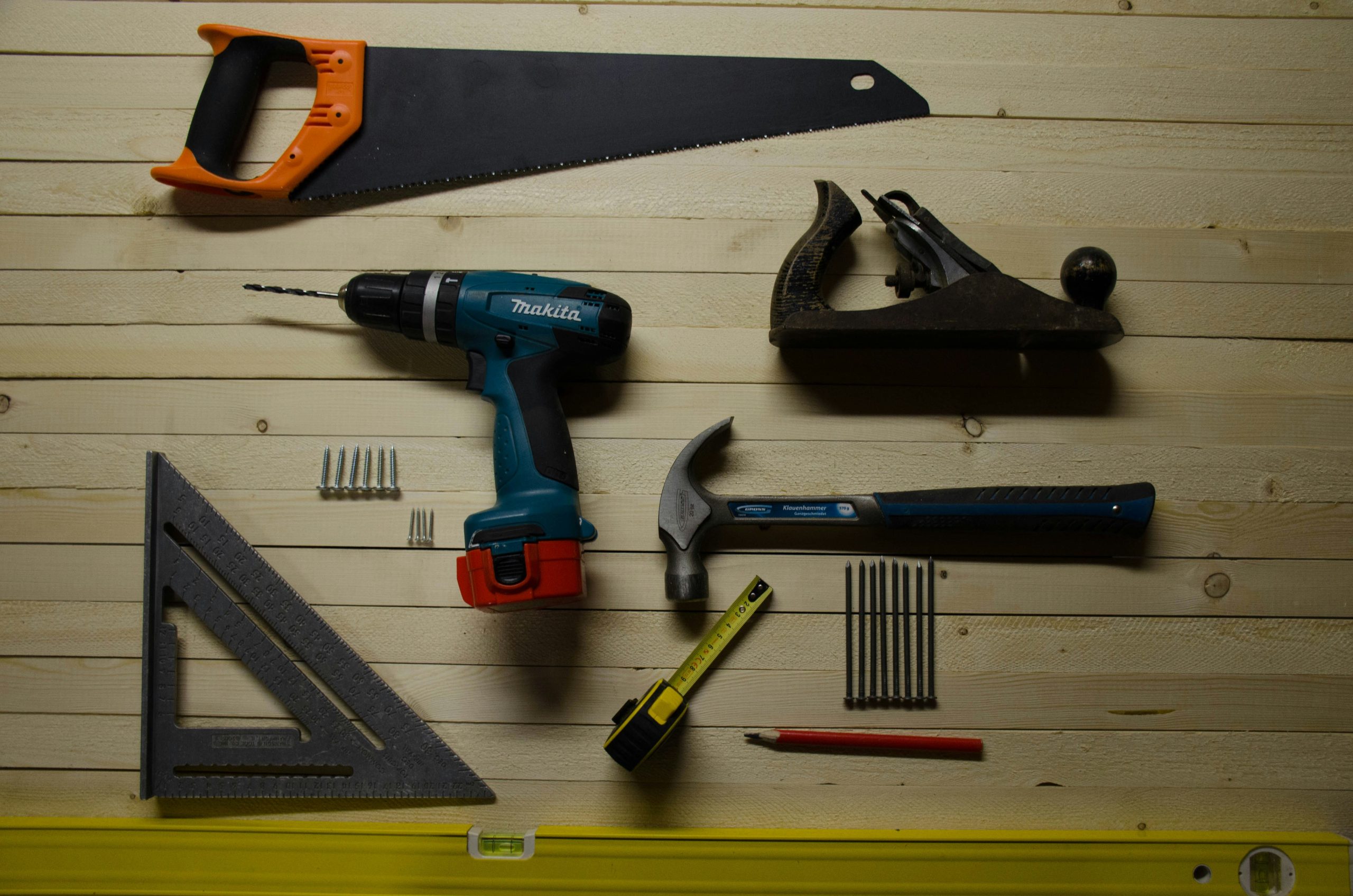 Bricolage e Utilidades para o Lar